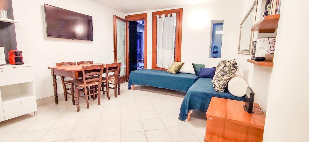 Ca' Marco Apartment เวนิส ภายนอก รูปภาพ
